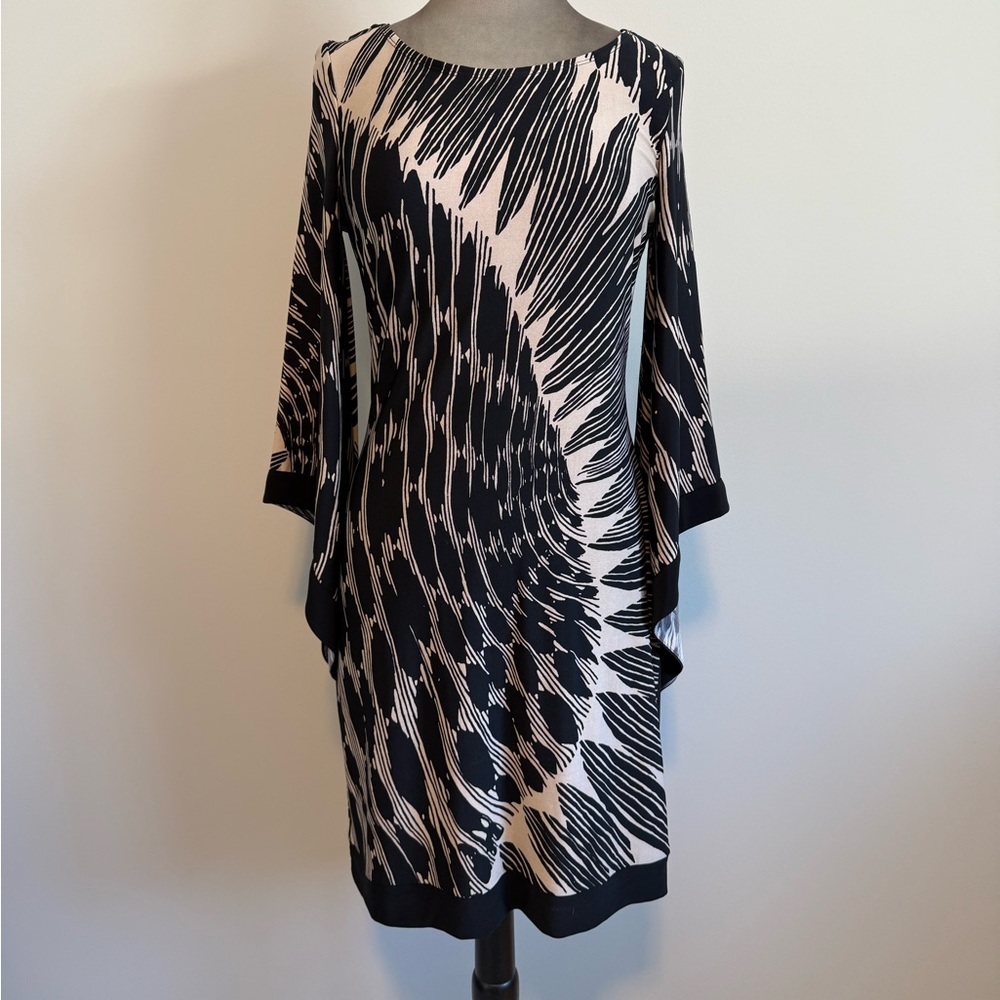 B. Smart Black and Tan Long Sleeve Dress